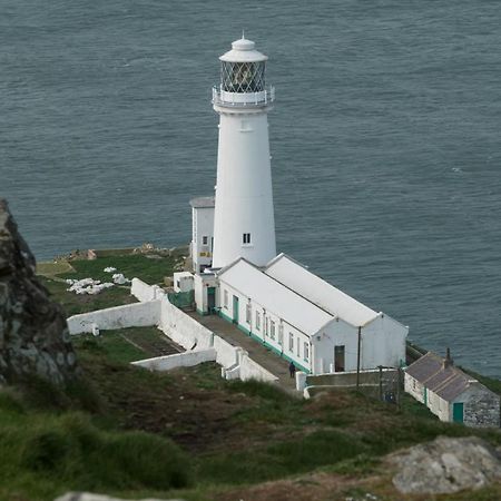 Applebys Guest House Holyhead Exterior foto